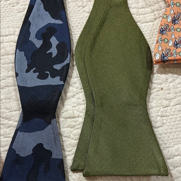 Assorted Men's Silk Ties Collection. 5 ties. - Picture 5 of 13